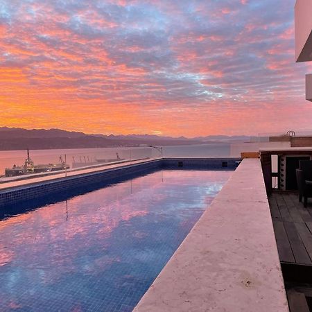 Private Pool Luxury Penthouses Sea View 埃拉特 外观 照片