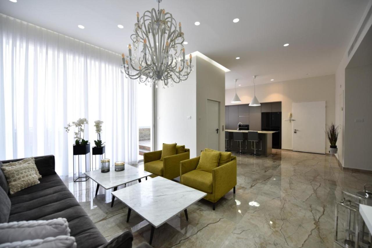Private Pool Luxury Penthouses Sea View 埃拉特 外观 照片